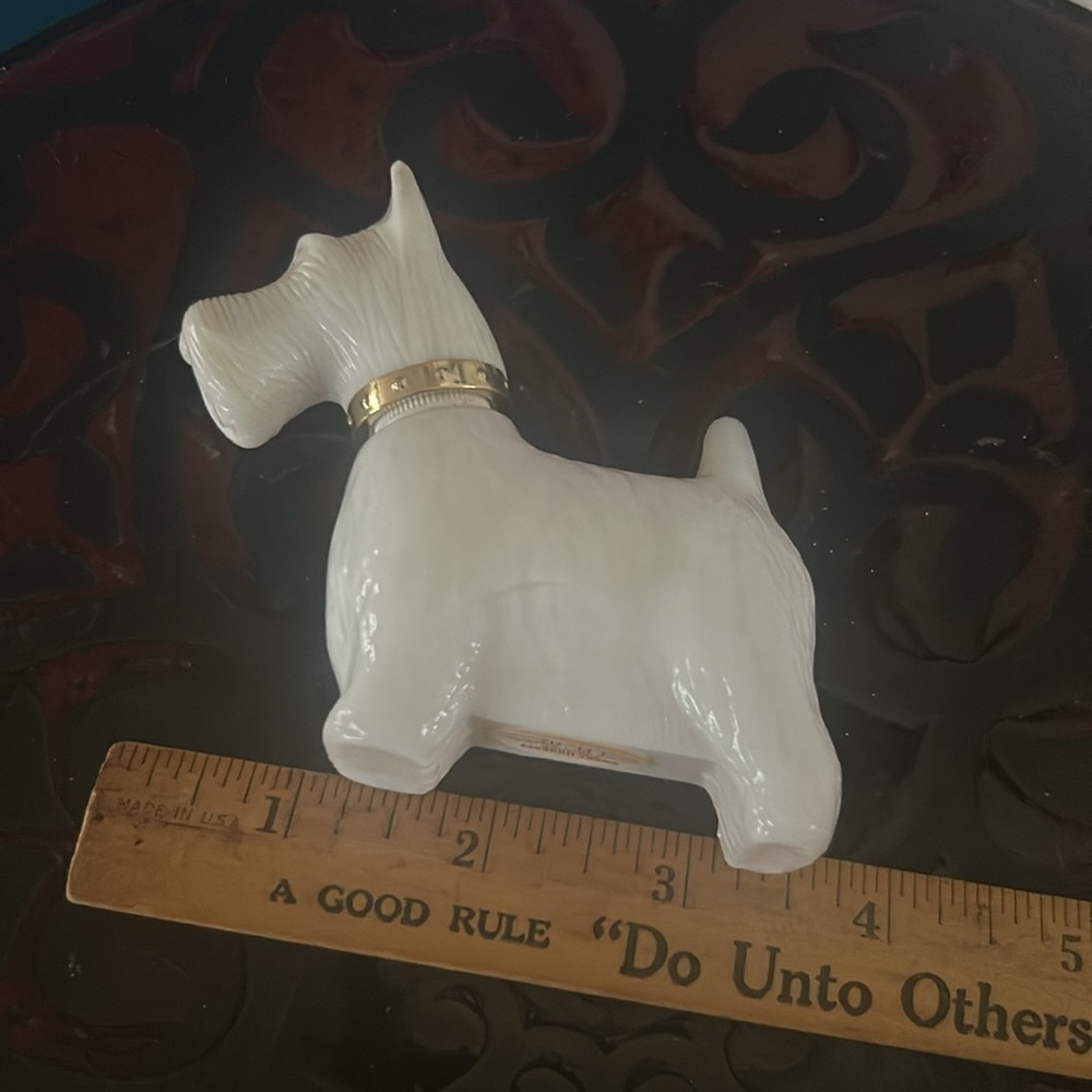 Vintage Milkglass Scottie Dog Fragrance Figurine - Picture 8 of 10